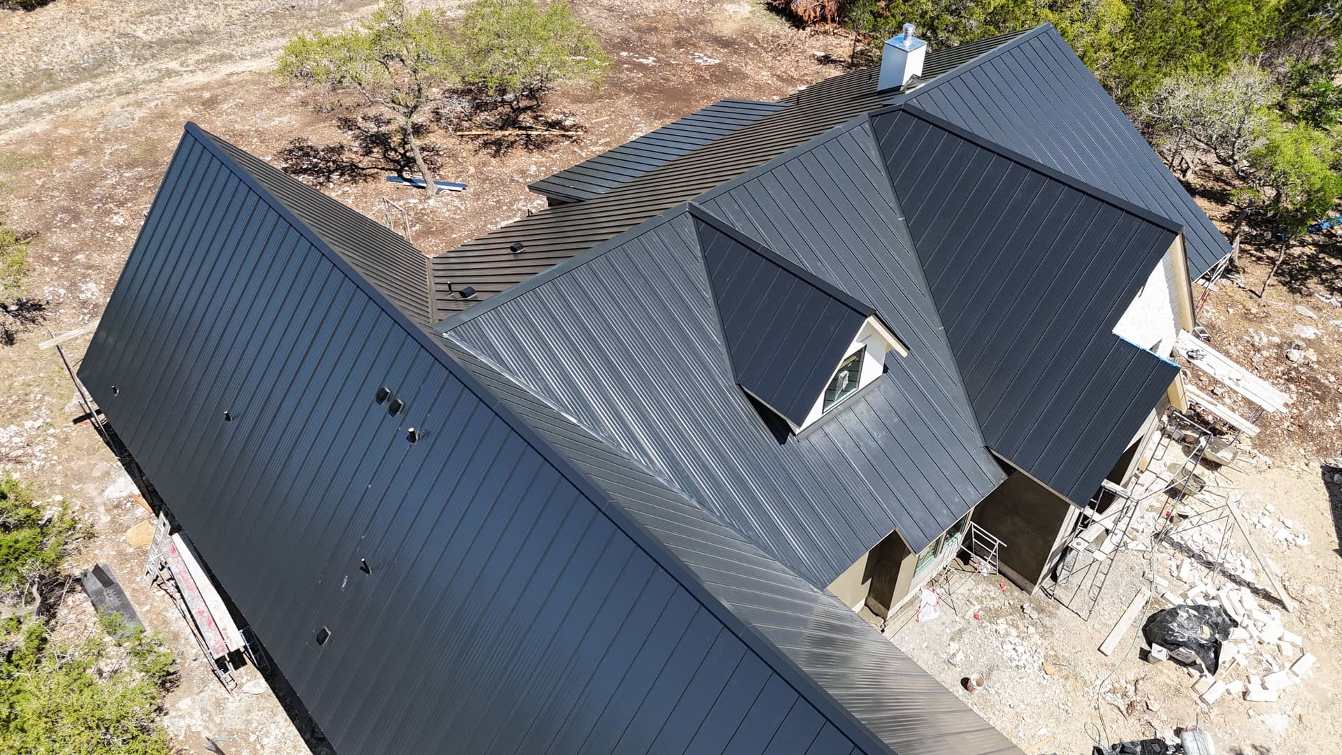 Matte Black Standing Seam Metal Roof in Fair Oaks Ranch image