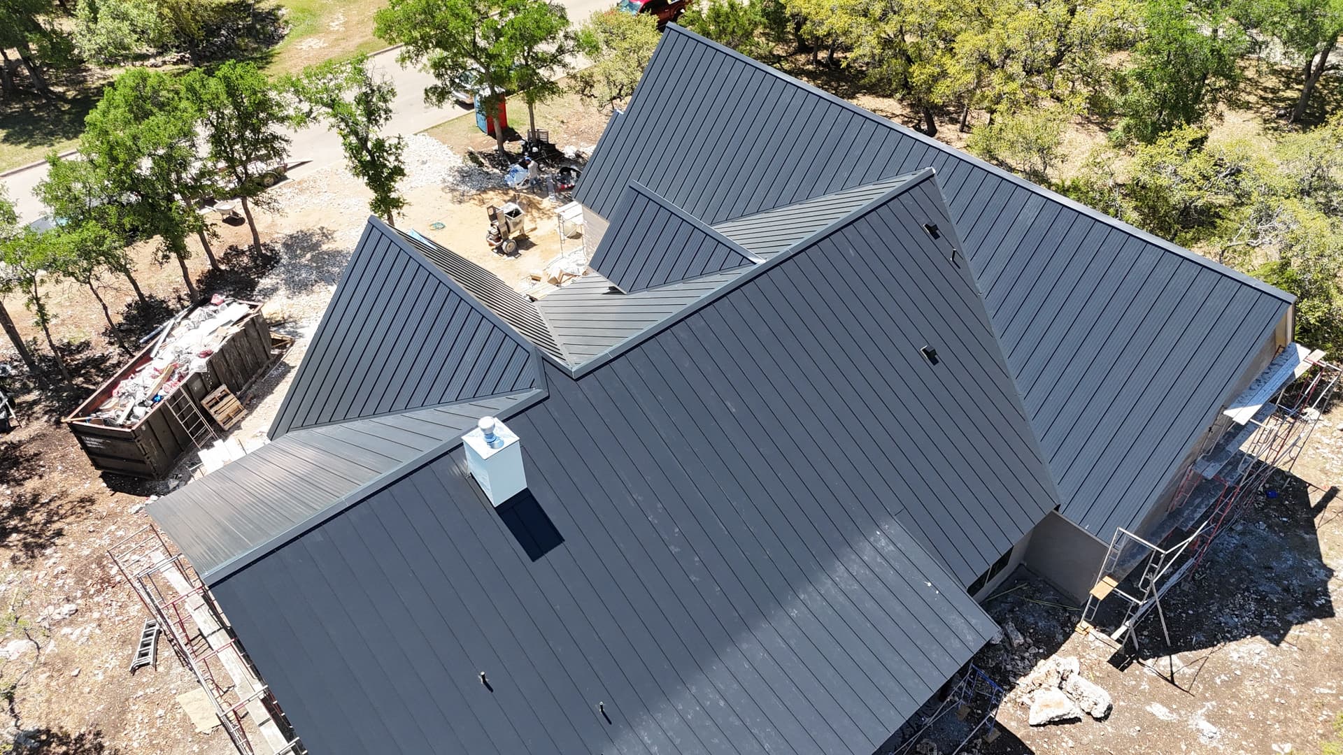 Gallery photos for Matte Black Standing Seam Metal Roof in Fair Oaks Ranch: Image #1
