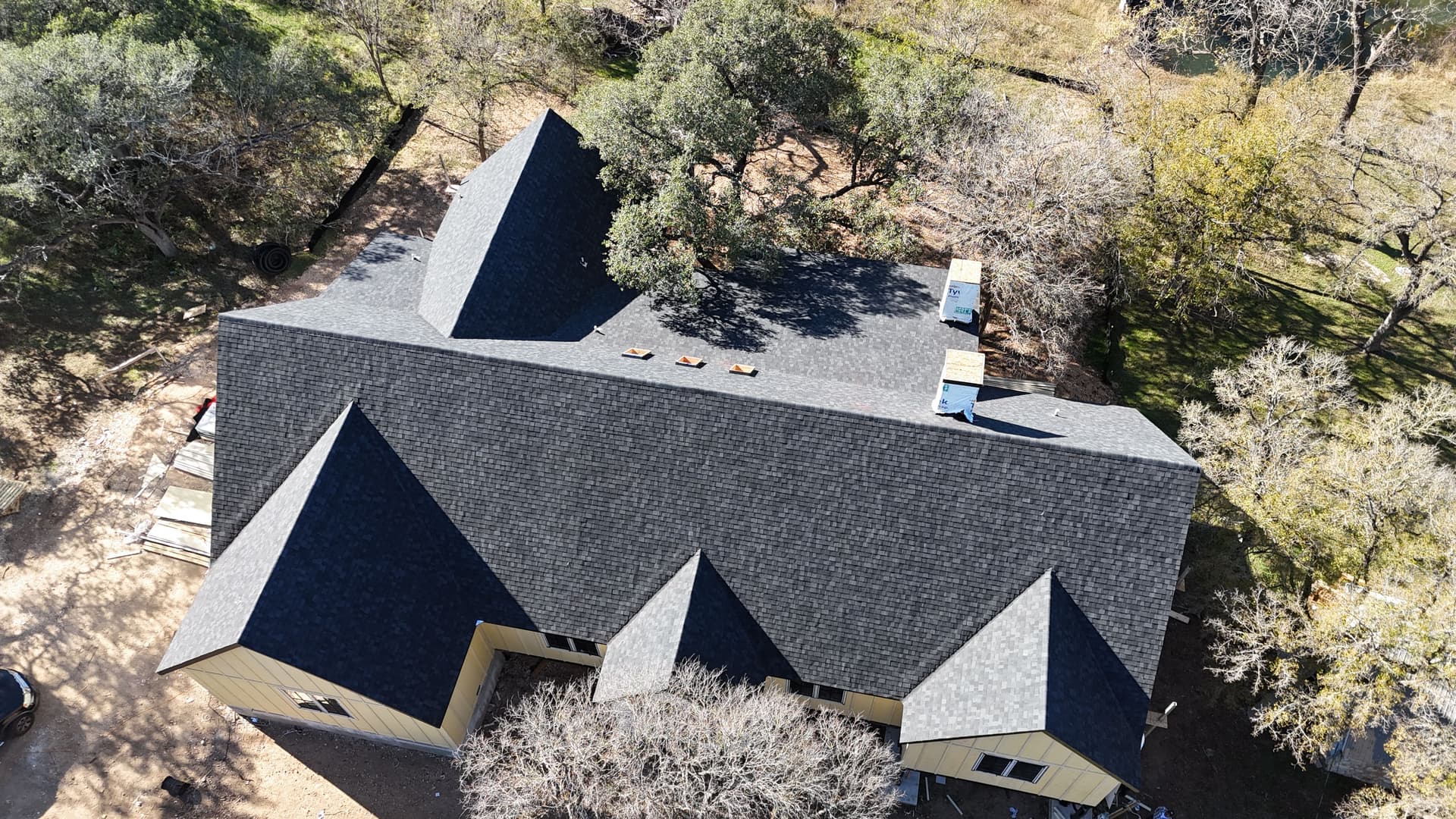 Gallery photos for Expert Roofing Project Near Austin TX: Image #3