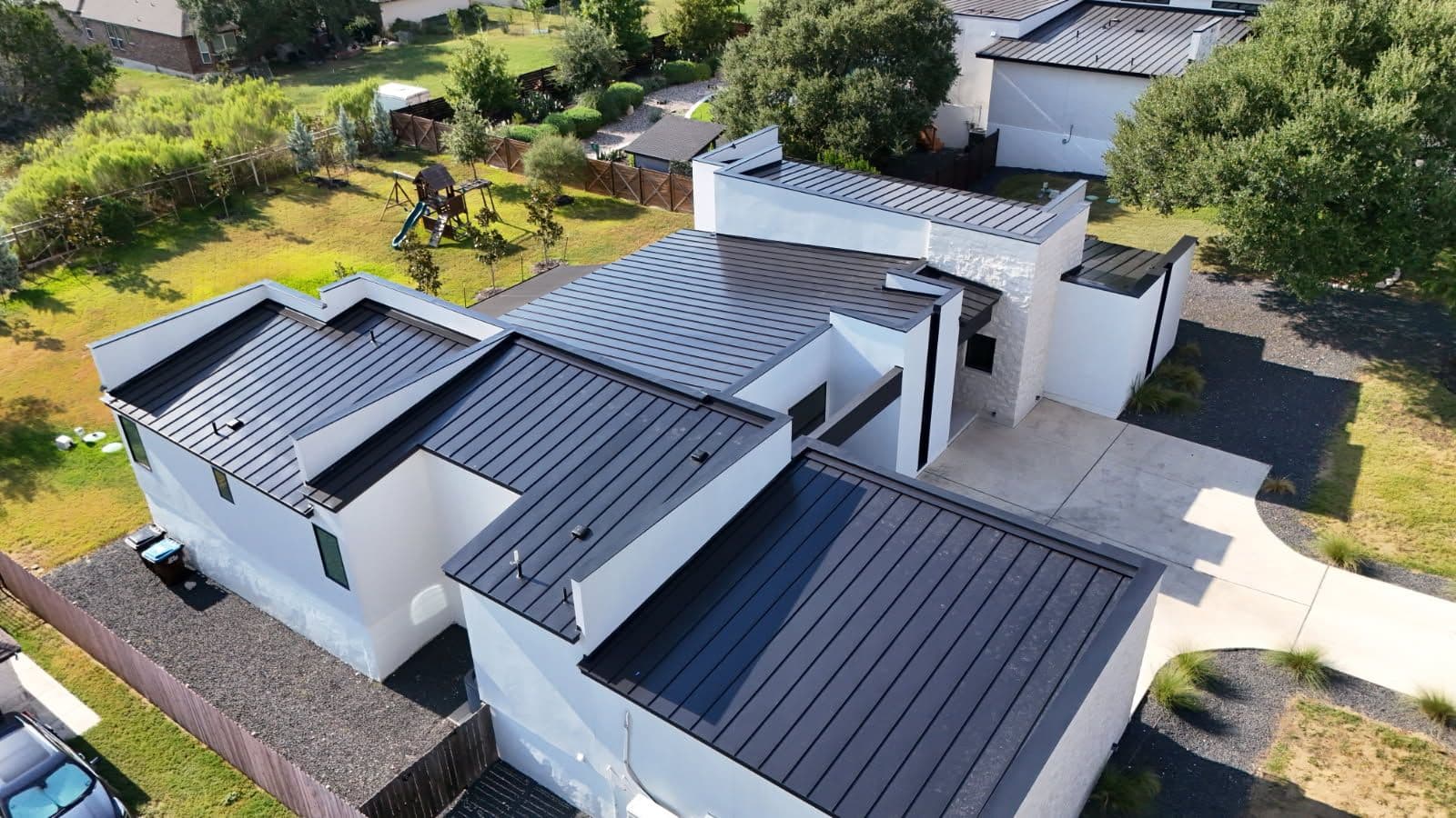 Gallery photos for Sleek Metal Roofing in Timberwood Park: Image #2