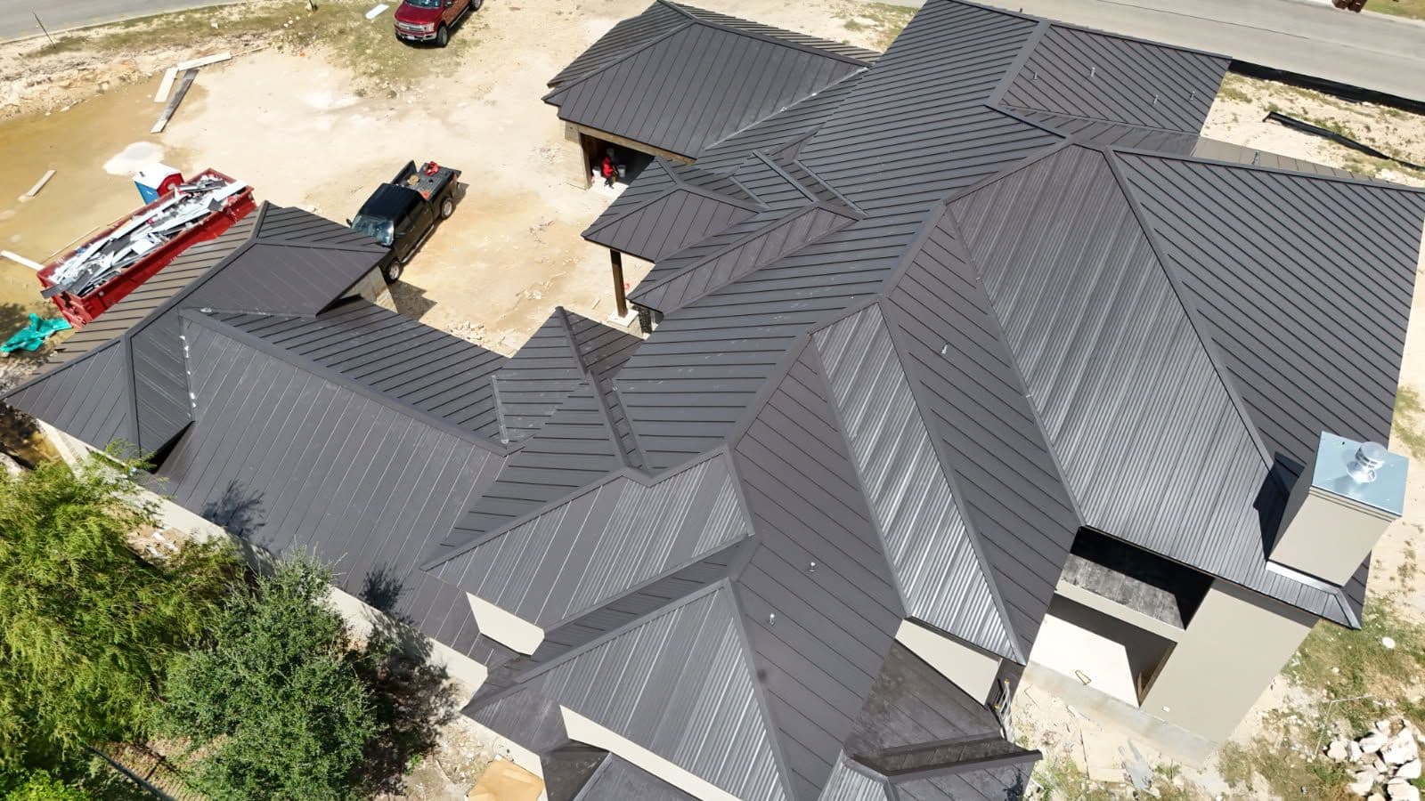 Gallery photos for Stunning Standing Seam Metal Roof Installation: Image #2