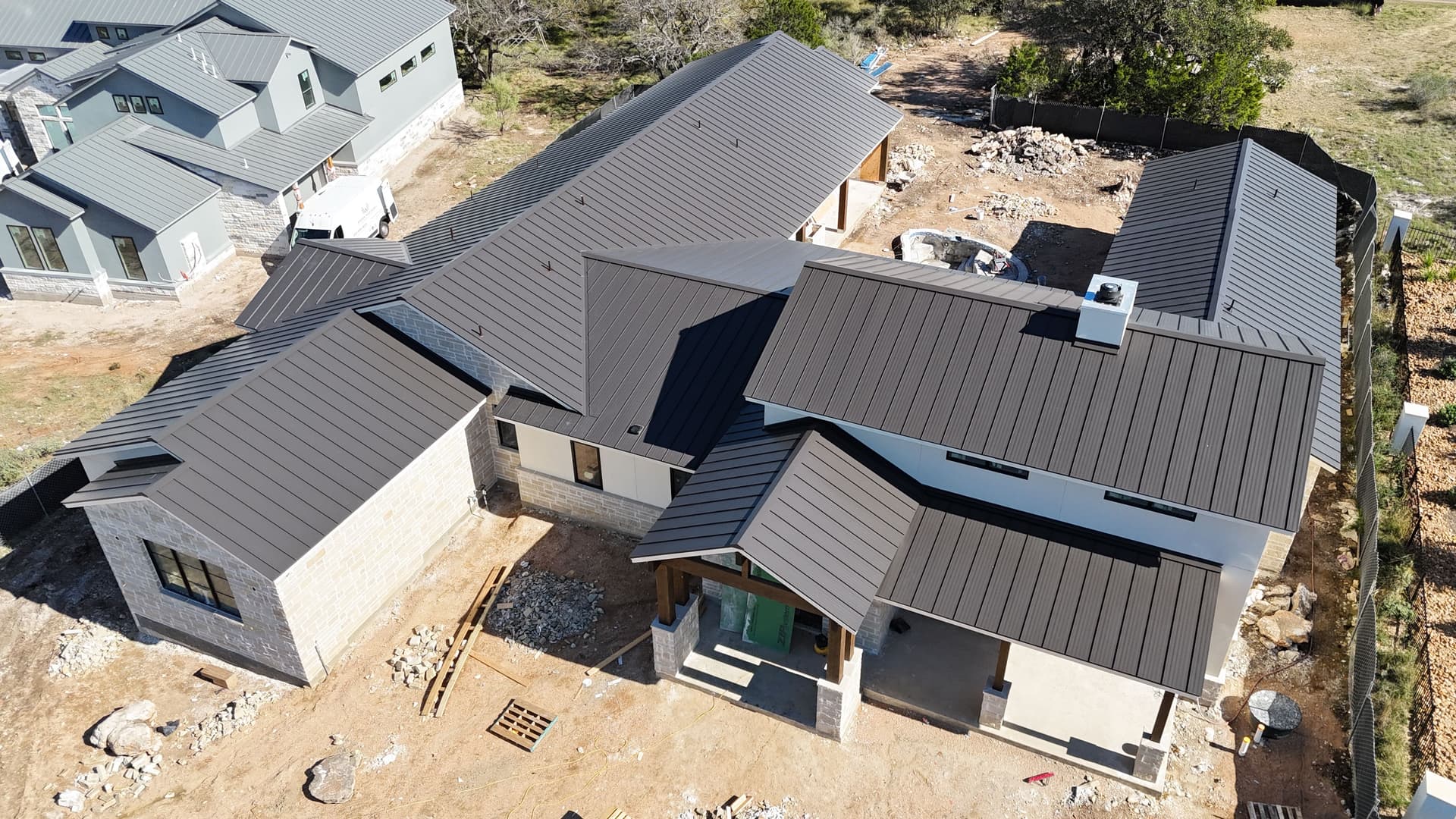 Gallery photos for Modern Standing Seam Roof Installation in Horseshoe Bay: Image #1