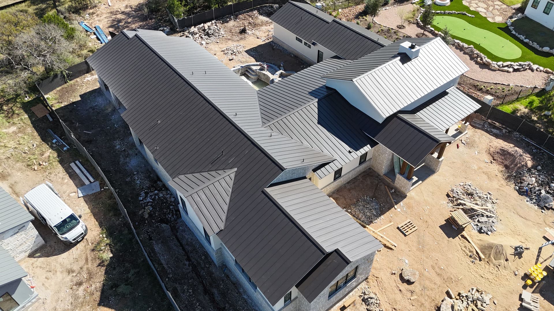 Modern Standing Seam Roof Installation in Horseshoe Bay image