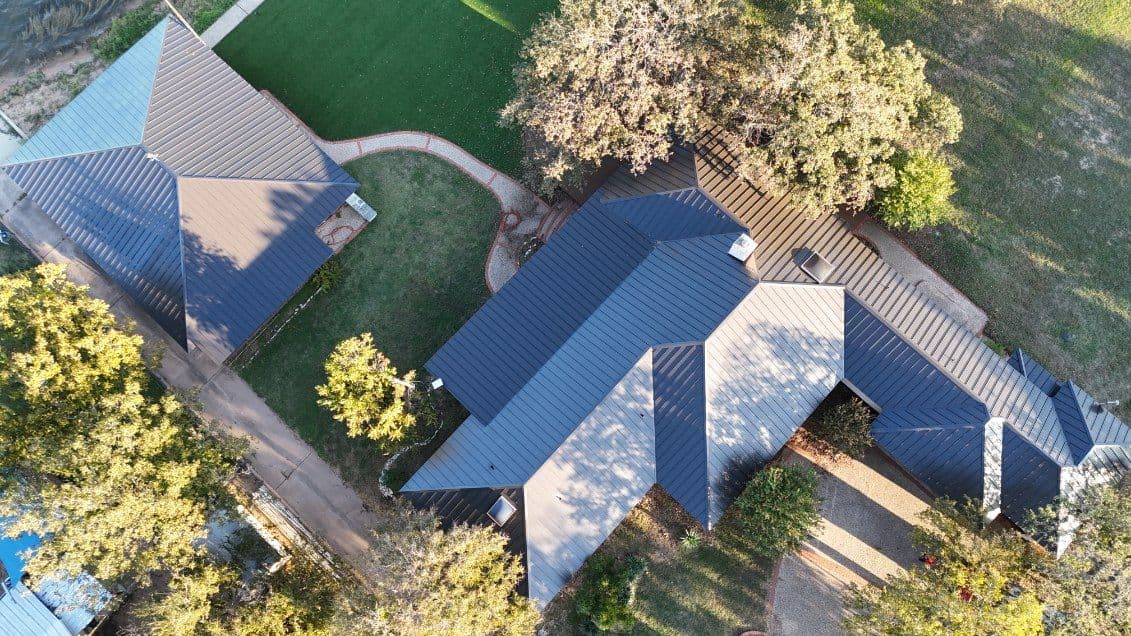 Gallery photos for Stunning Lakehouse Metal Roof Upgrade at Buchanan Dam: Image #3